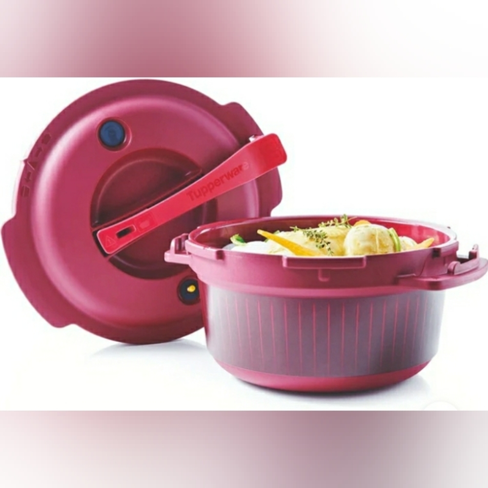 Tupperware Microwave Pressure Cooker NIB